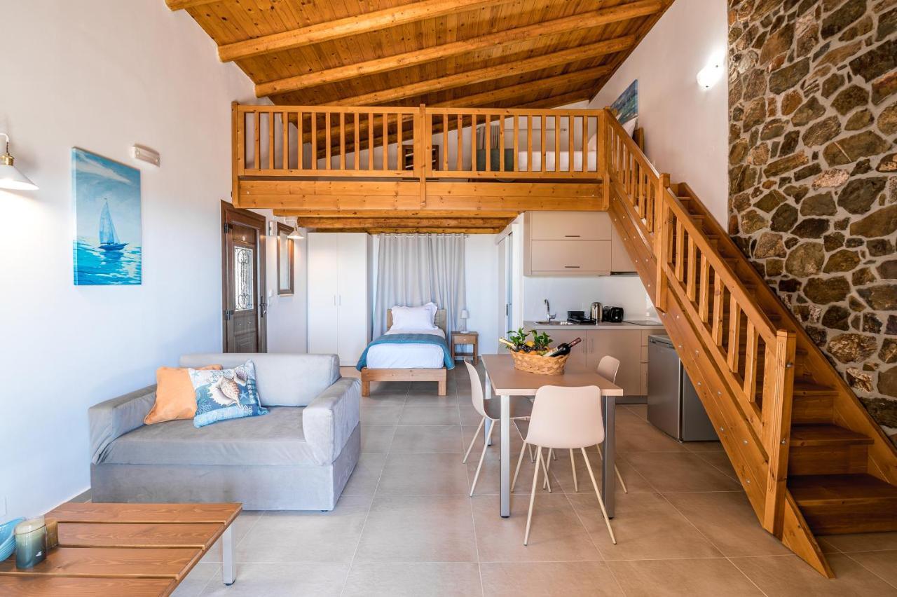 Enastron Apartments Sitia  Ngoại thất bức ảnh